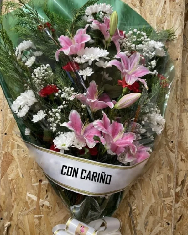 Ramo Funerario Color Lilium, Margarita y Clavel. 1 Ramo Funerario Color Lilium Margarita y Clavel 2