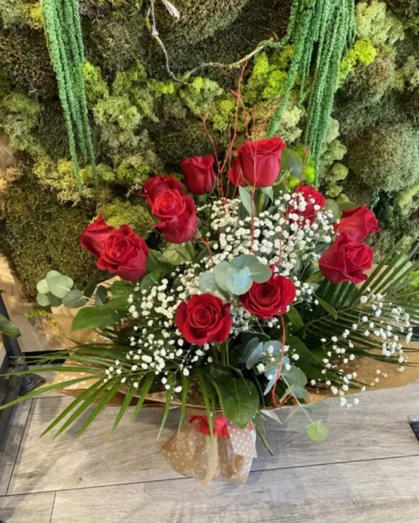 Ramo de 12 rosas rojas 2