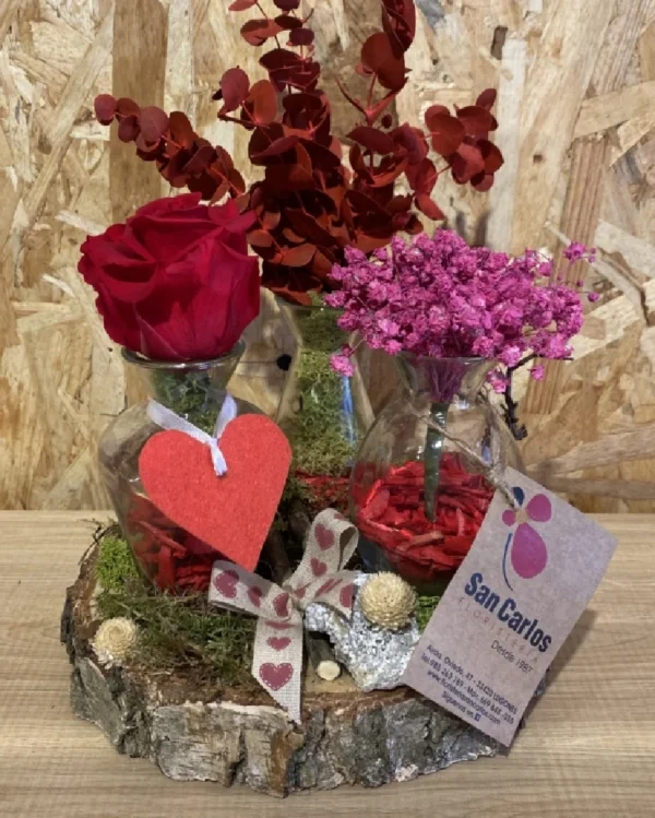 Rodaja Madera con Rosa Roja Preservada Rodaja Madera con Rosa Roja Preservada