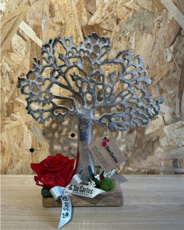 Arbol de la vida con rosa preservada roja 3