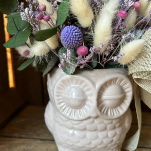 Búho vintage con flor preservada. 3 Búho vintage con flor preservada. - Imagen 1