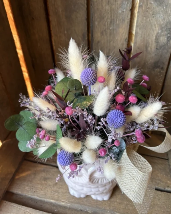 Búho vintage con flor preservada. 2 Buho vintage con flor preservada 2