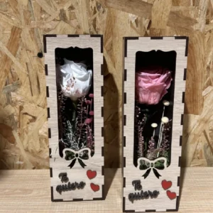 Caja madera Te quiero con rosa blanca o rosa preservada. 7 Caja madera Te quiero con rosa blanca o rosa preservada. - Imagen 4