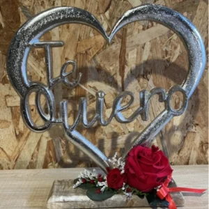 Corazón metal Te quiero con rosa roja preservada. 3 Corazón metal Te quiero con rosa roja preservada. - Imagen 1