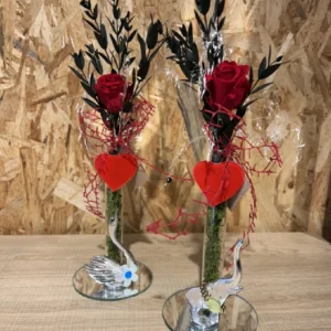 Jarrón anillero con rosa roja preservada. 5 Jarrón anillero con rosa roja preservada. - Imagen 2